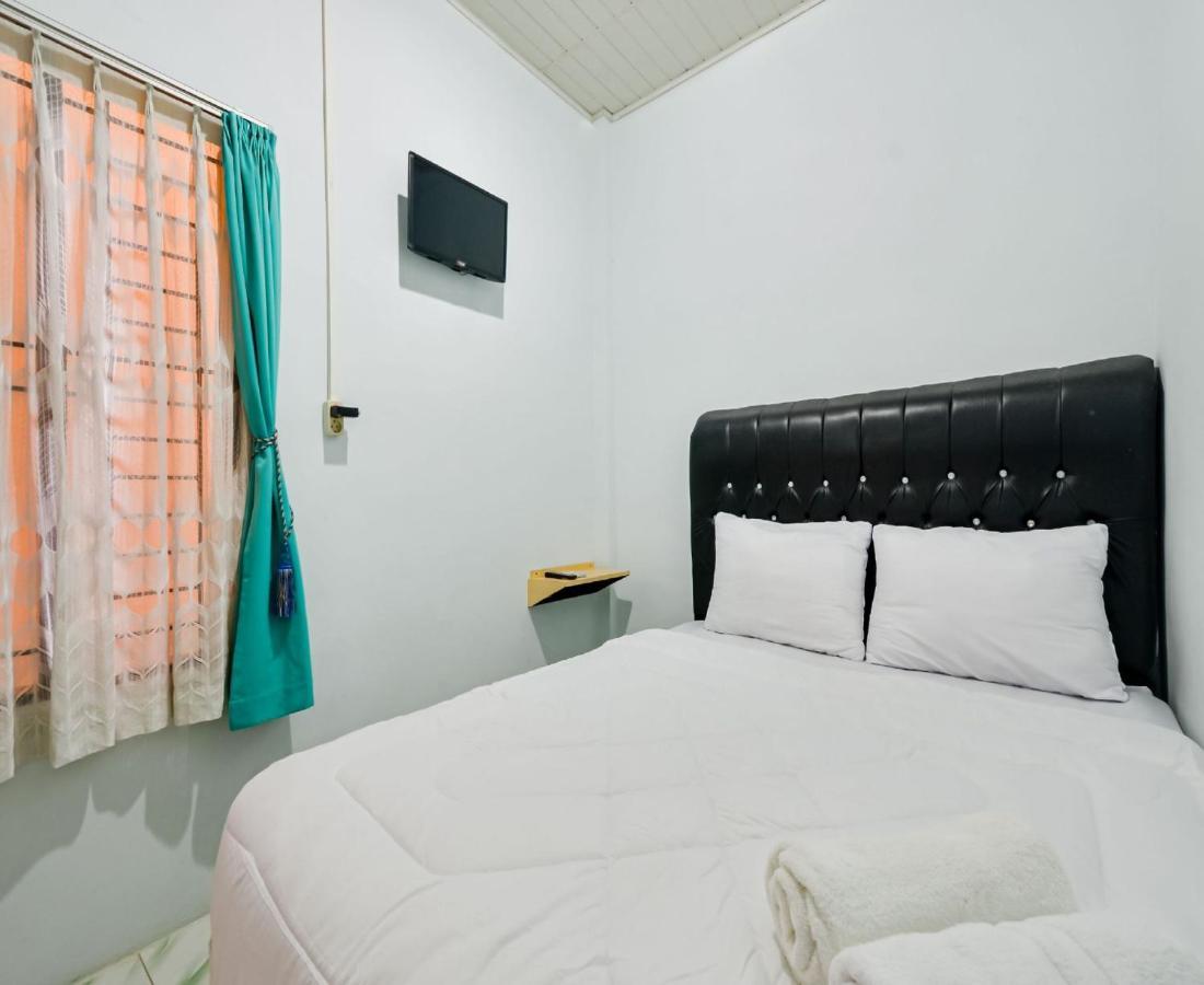 New Nara Guest House Medan Bagian luar foto